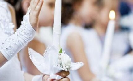 1col_first-holy-communion